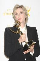 vlos angeles, 12 de setembro - jane lynch no primetime creative emmy awards sala de imprensa no microsoft theater em 12 de setembro de 2015 em los angeles, ca foto