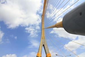 mega sling bridge,rama 8, em bangkok tailândia foto
