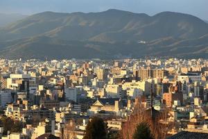 kyoto, japão - cidade na região de kansai. foto