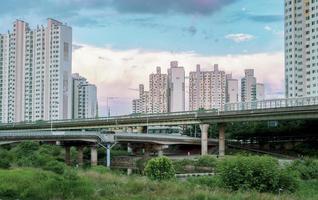 vista da cidade de anyang, gyeonggi-do, coreia foto