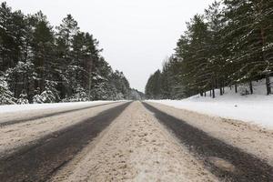 estrada sob a neve foto