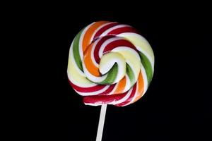doces coloridos de açúcar feitos de corantes de açúcar foto