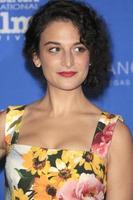 santa barbara, 1 de fevereiro - jenny slate no festival internacional de cinema de santa barbara, prêmio virtuosos em um teatro de arlington em 1 de fevereiro de 2015 em santa barbara, ca foto