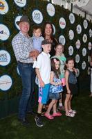 los angeles, 26 de abril - neal mcdonough no safe kids day la no the lote em 26 de abril de 2015 em los angeles, ca foto