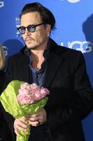 santa barbara, 4 de fevereiro - johnny depp no 31st santa barbara international film festival, maitlin modern master award no arlington theatre em 4 de fevereiro de 2016 em santa barbara, ca foto