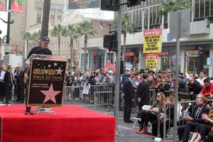 los angeles, 10 de dezembro - ron howard no ron howard star na calçada da fama de hollywood no hollywood blvd em 10 de dezembro de 2015 em los angeles, ca foto