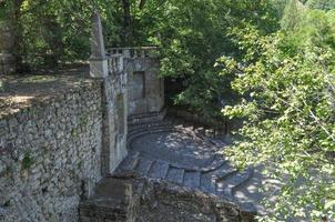 bosque sagrado em bomarzo foto