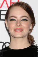 los angeles, 15 de novembro - emma stone na triagem la la land, afi fest no tcl chinese theatre imax em 15 de novembro de 2016 em los angeles, ca foto