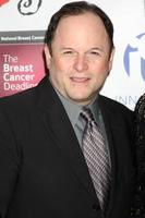 los angeles, 17 de outubro - jason alexander chegando ao les girls 11th Annual cabaret at the avalon em 17 de outubro de 2011 em los angeles, ca foto