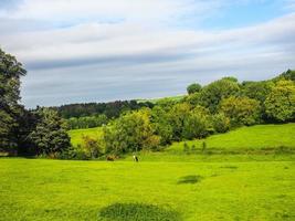 hdr panorama do país inglês em salisbury foto