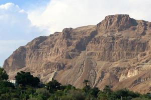 o deserto da Judéia no Oriente Médio, localizado no território de Israel e na margem oeste do rio Jordão. foto