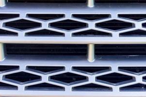 grade frontal de um carro, close-up foto