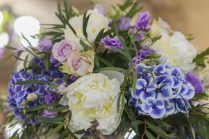 decoração de flores de casamento foto