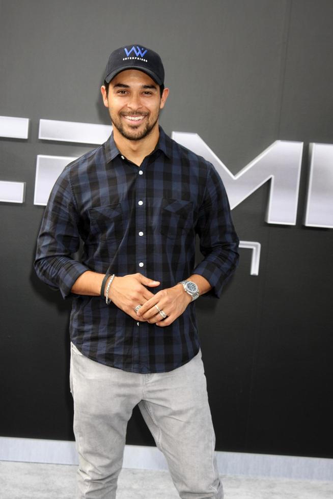 los angeles, 28. juni - wilmer valderrama bei der terminator genisys los angeles premiere im dolby theatre am 28. juni 2015 in los angeles, ca foto