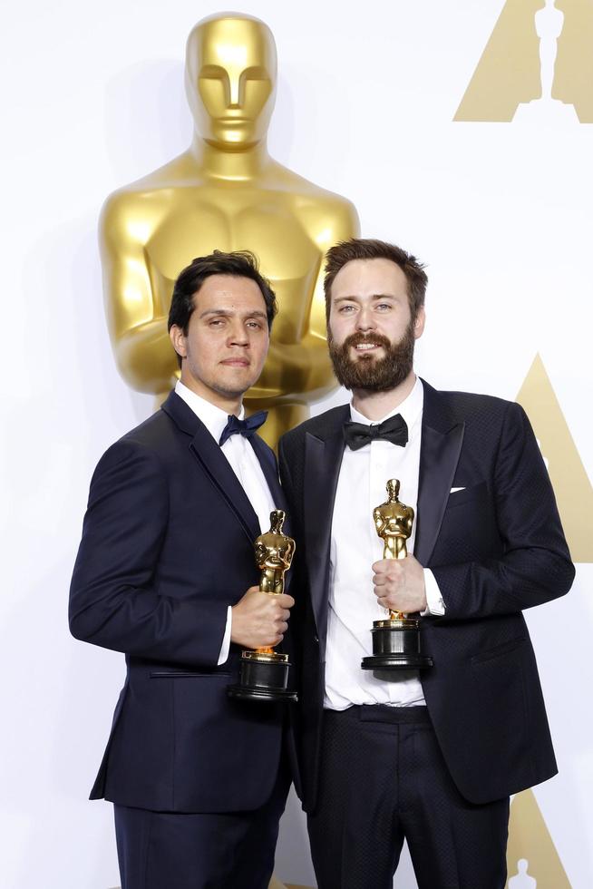 los angeles, 28. feb - shan christopher ogilvie, benjamin cleary bei den 88. jährlichen akademiepreisen, presseraum im dolby theater am 28. februar 2016 in los angeles, ca foto