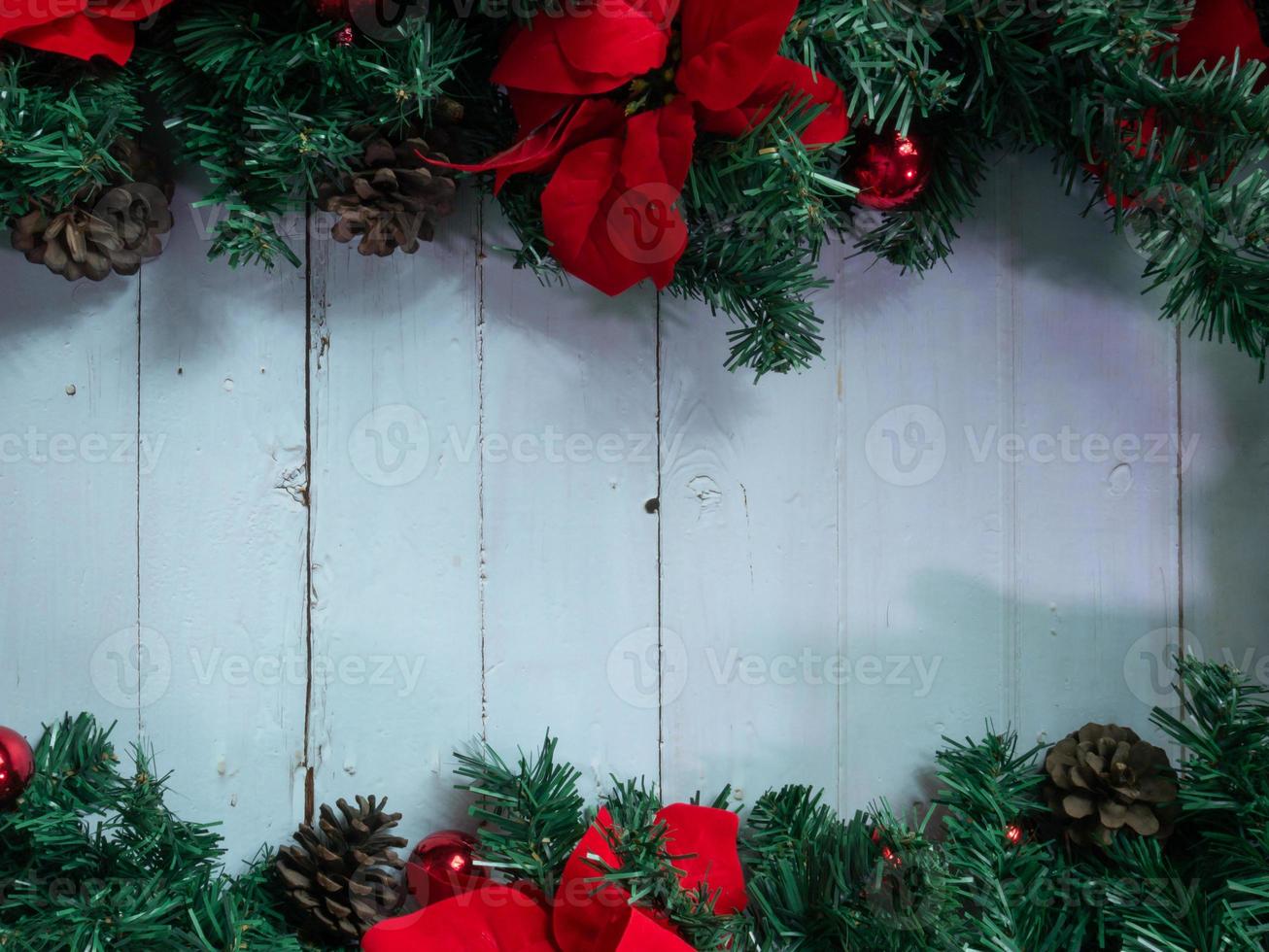 hölzerner hintergrund für weihnachts- oder feierkonzept foto