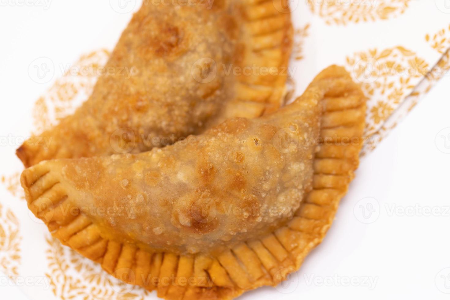 Empanadas auf weißem Hintergrund foto