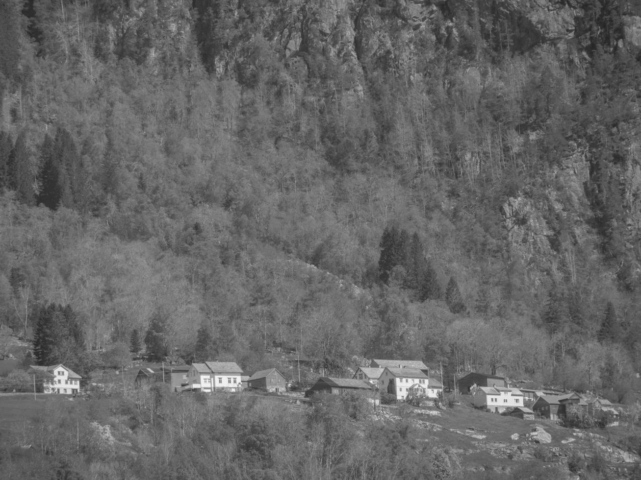 malerisches norwegen im frühling foto