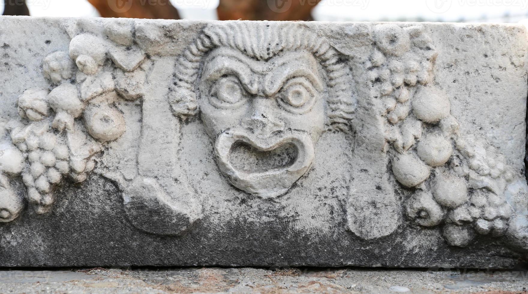 Gesichtsrelief in der Burg von Bodrum foto