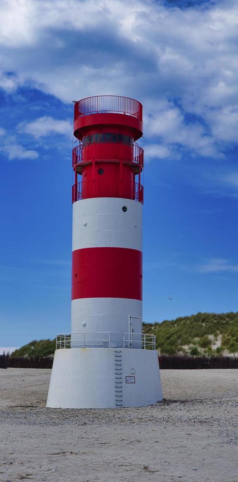 helgoland - inseldüne - leuchtturm foto