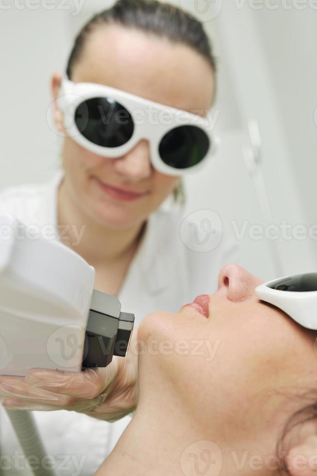 Hautpflege und Laserepilation foto