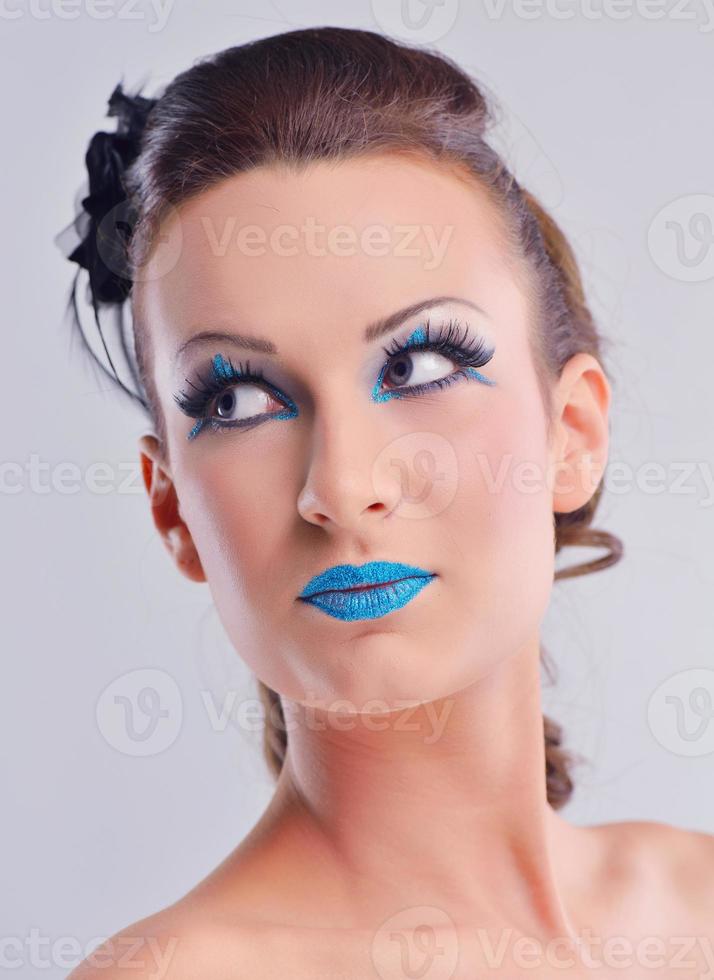 schöne Frau mit Luxus Make-up foto