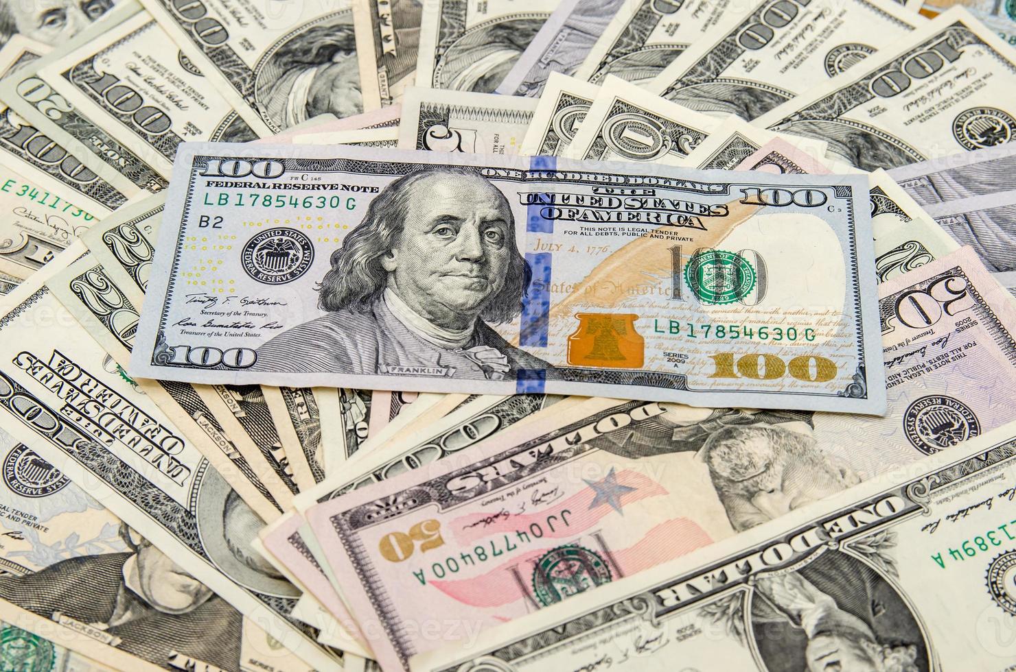 Banknoten von Dollar als Hintergrund foto
