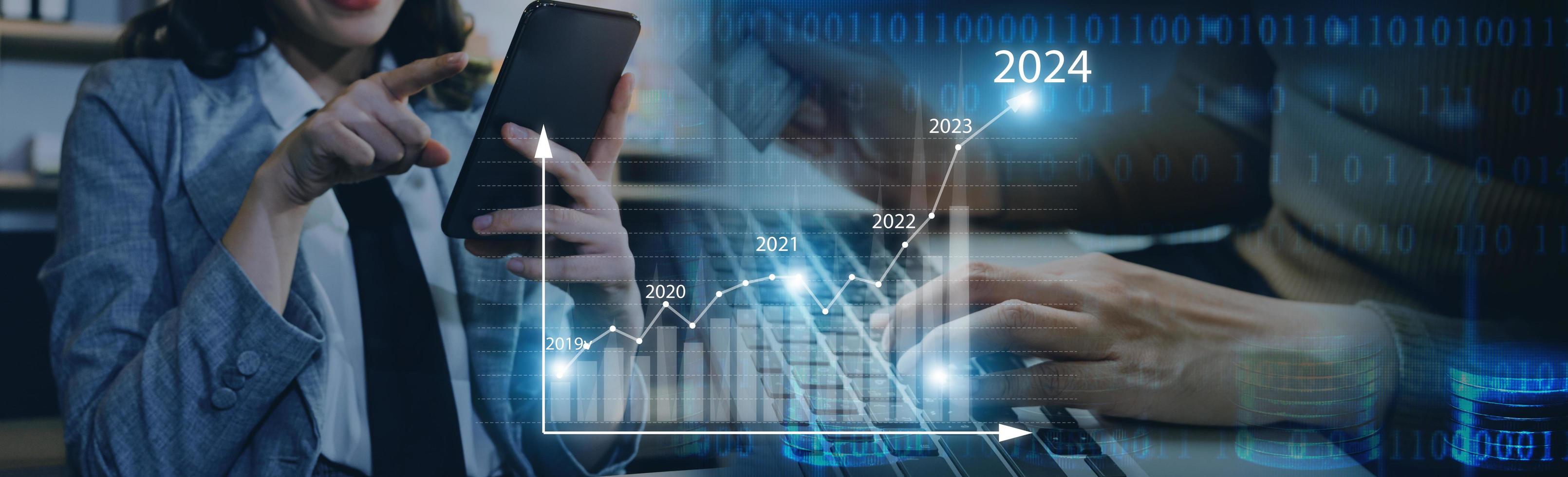 Business Finance Technology und Investment Trading Trader Investor. Börseninvestmentfonds und digitale Assets. geschäftsmann, der die finanzdaten des forex-handelsdiagramms analysiert. foto