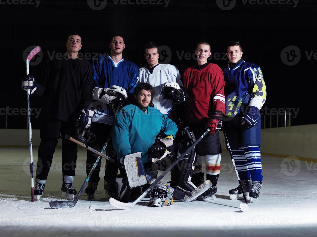 Mannschaft der Eishockeyspieler foto