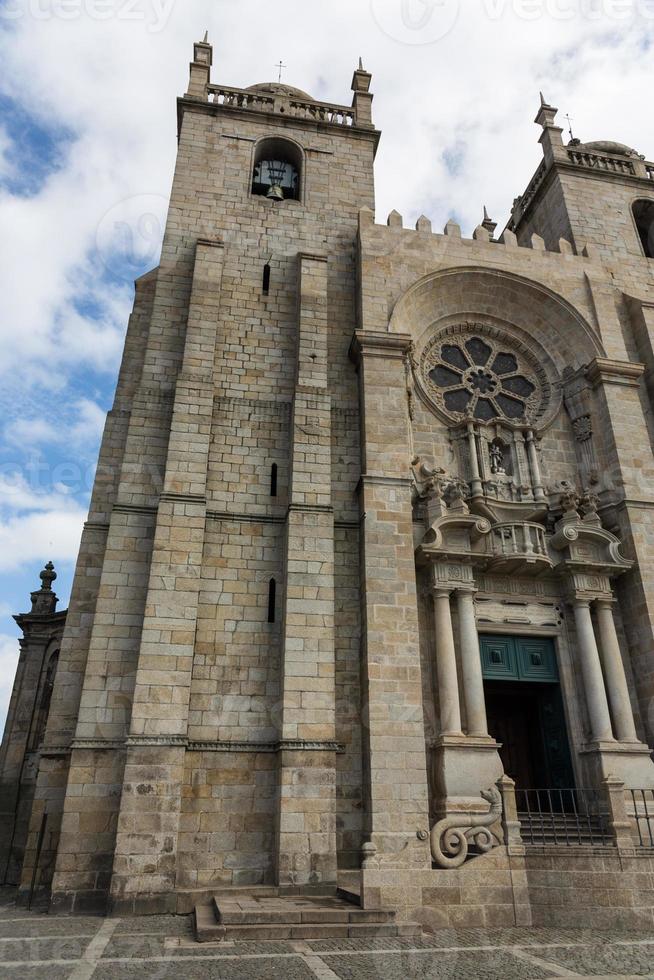 Panoramablick auf die Kathedrale von Porto Se Porto, Portugal foto