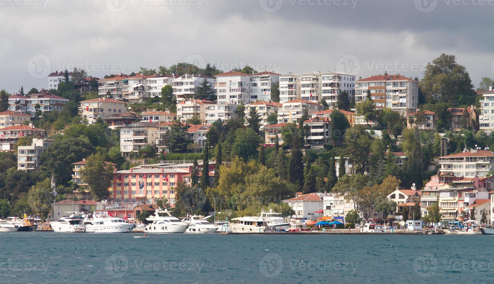 Gebäude in der Bosporus-Meerenge foto