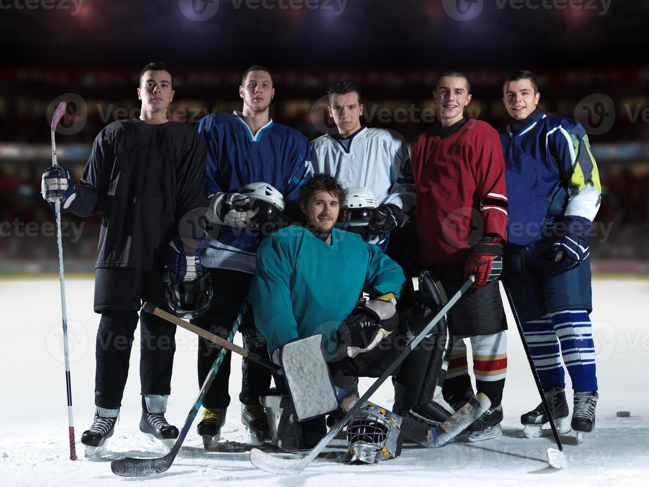 Mannschaft der Eishockeyspieler foto