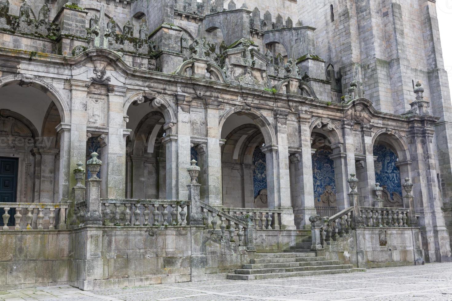 Panoramablick auf die Kathedrale von Porto Se Porto, Portugal foto