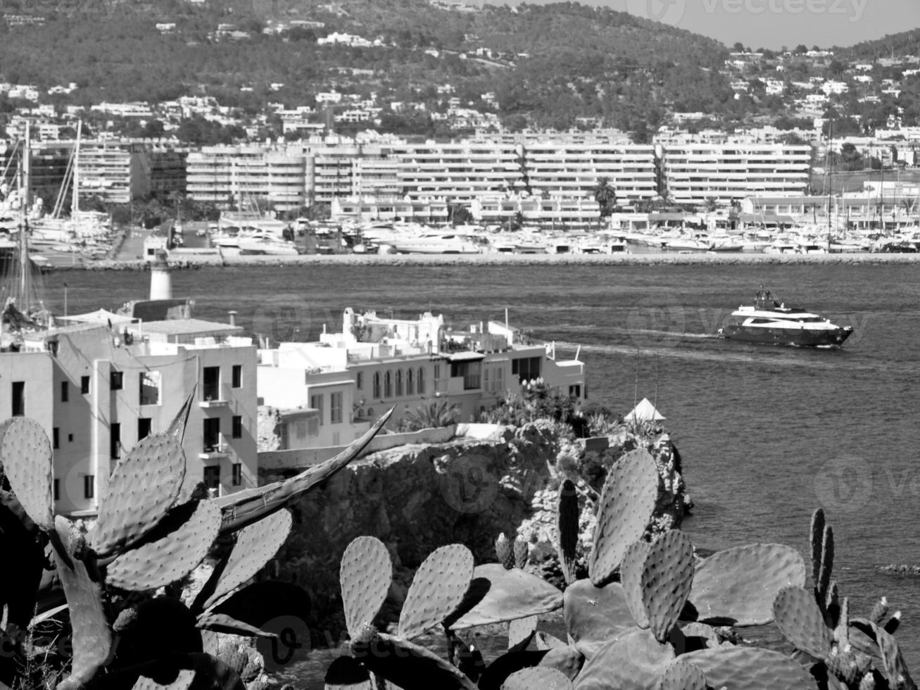 Ibiza-Insel im Mittelmeer foto