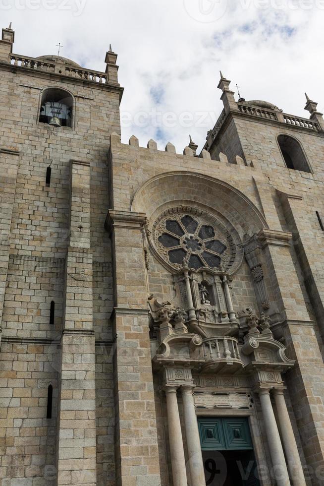 Panoramablick auf die Kathedrale von Porto Se Porto, Portugal foto