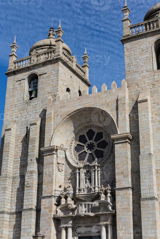 Panoramablick auf die Kathedrale von Porto Se Porto, Portugal foto