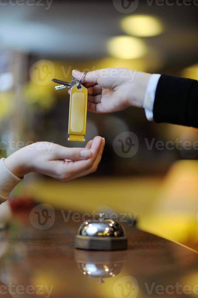 Blick auf die Hotelrezeption foto