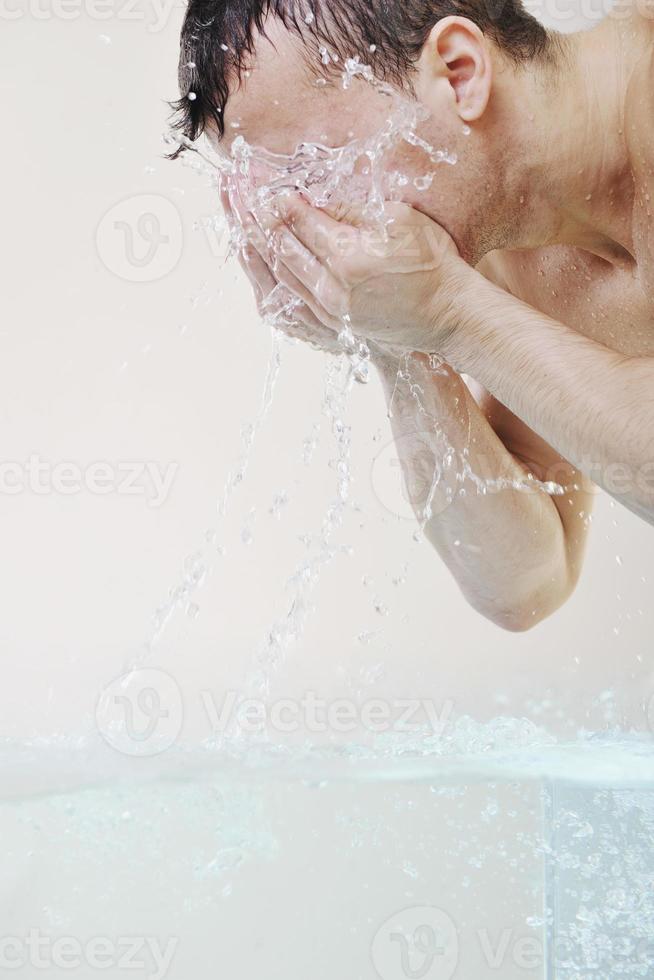 gesicht waschen nahaufnahme foto