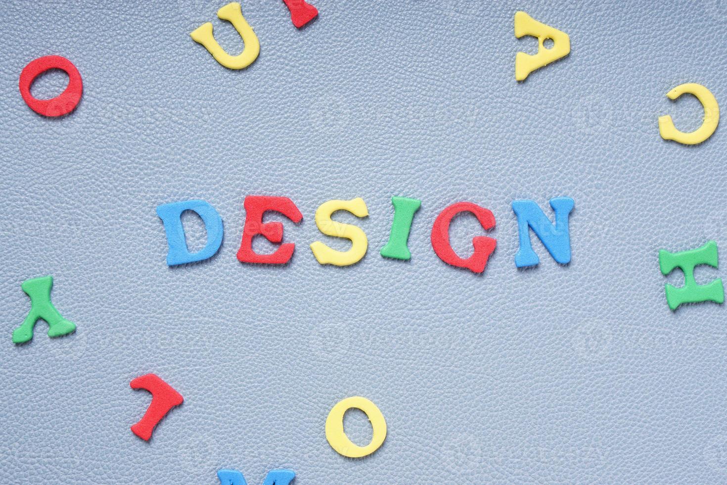 Design mit bunten Buchstaben foto