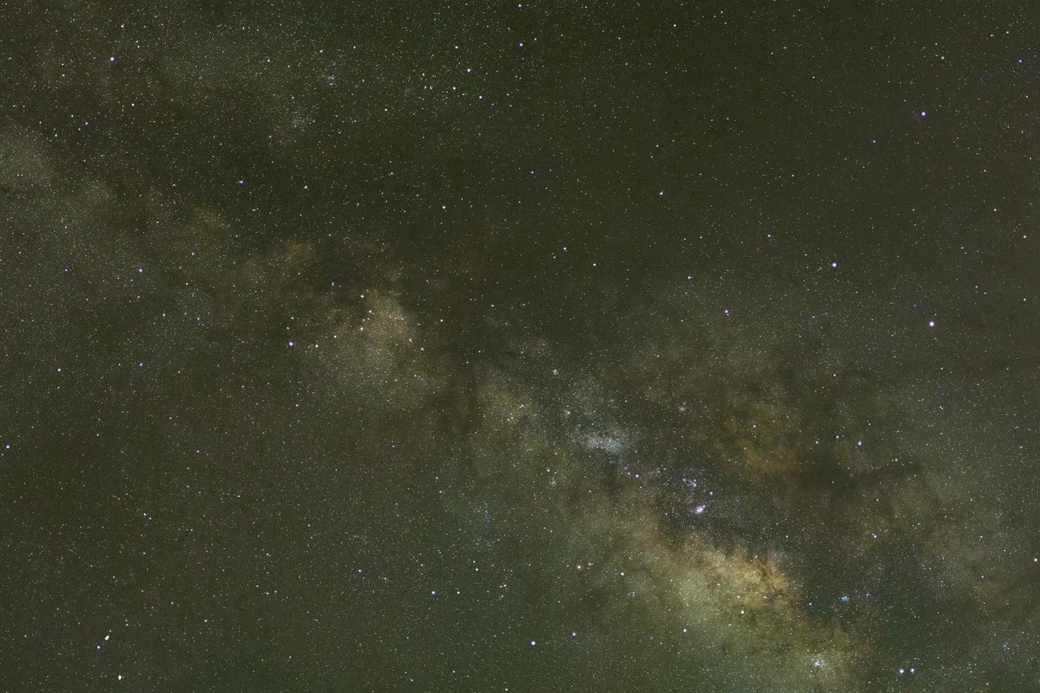 Nahaufnahme der Milchstraße mit Sternen und Weltraumstaub im Universum foto