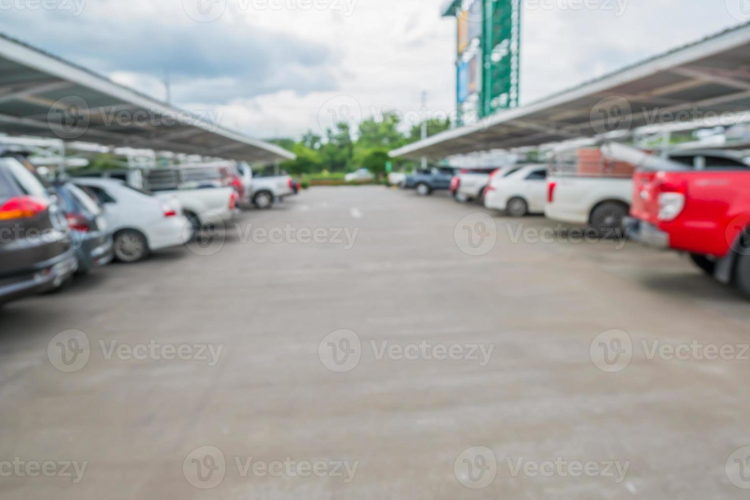 Autos auf dem Parkplatz foto