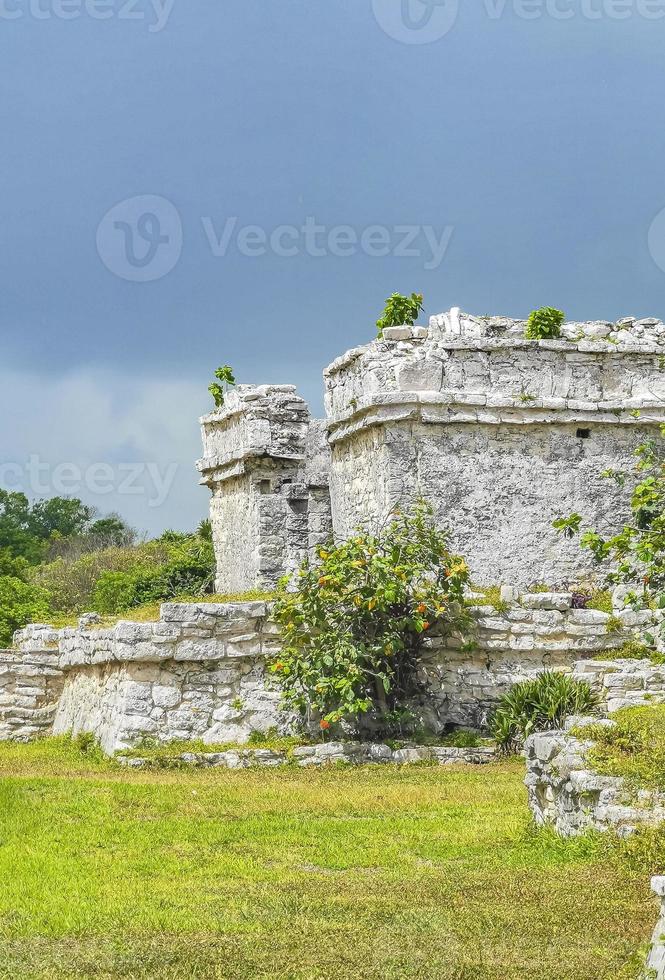 Antike Ruinen von Tulum Maya-Stätte Tempel Pyramiden Artefakte Meereslandschaft Mexiko. foto