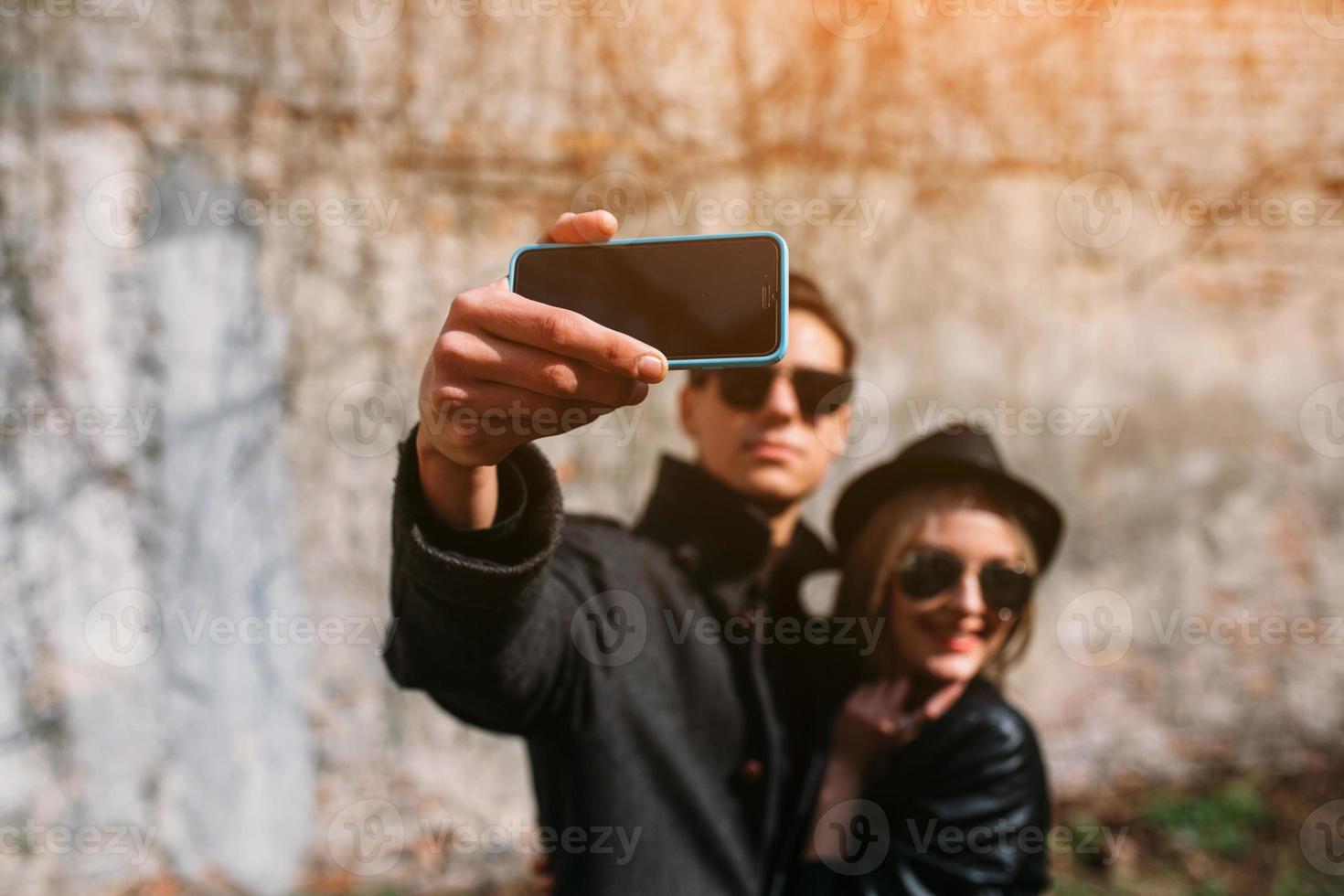 junges schönes paar foto