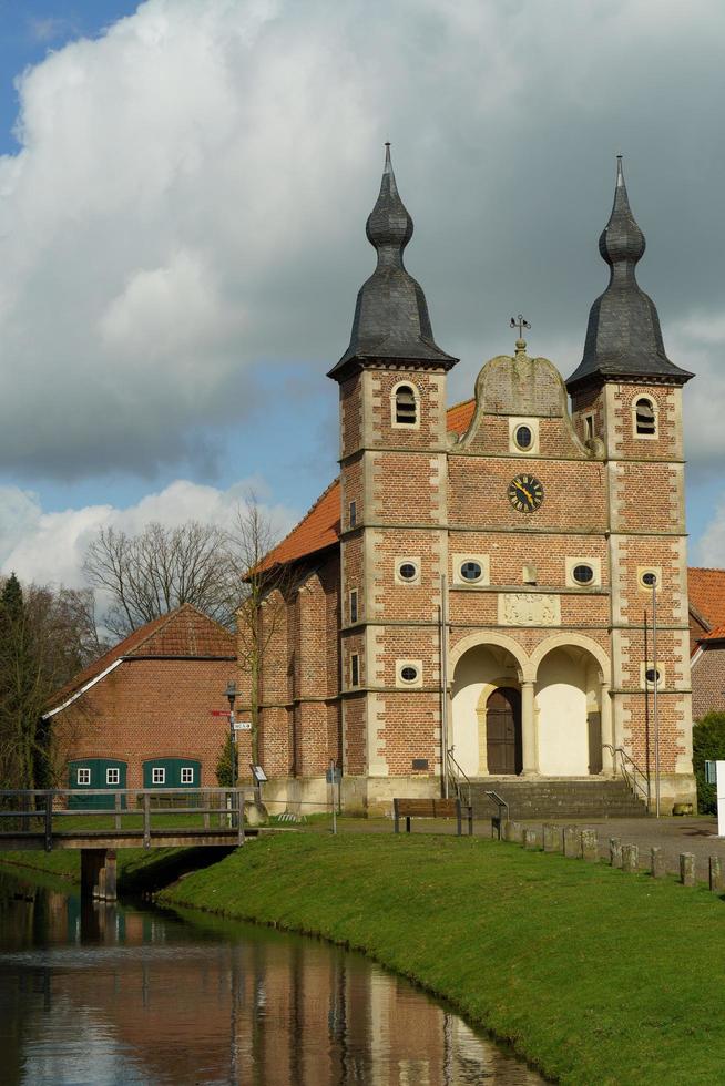 raesfeld, deutschland, 2020 - das schloss raesfeld in deutschland foto