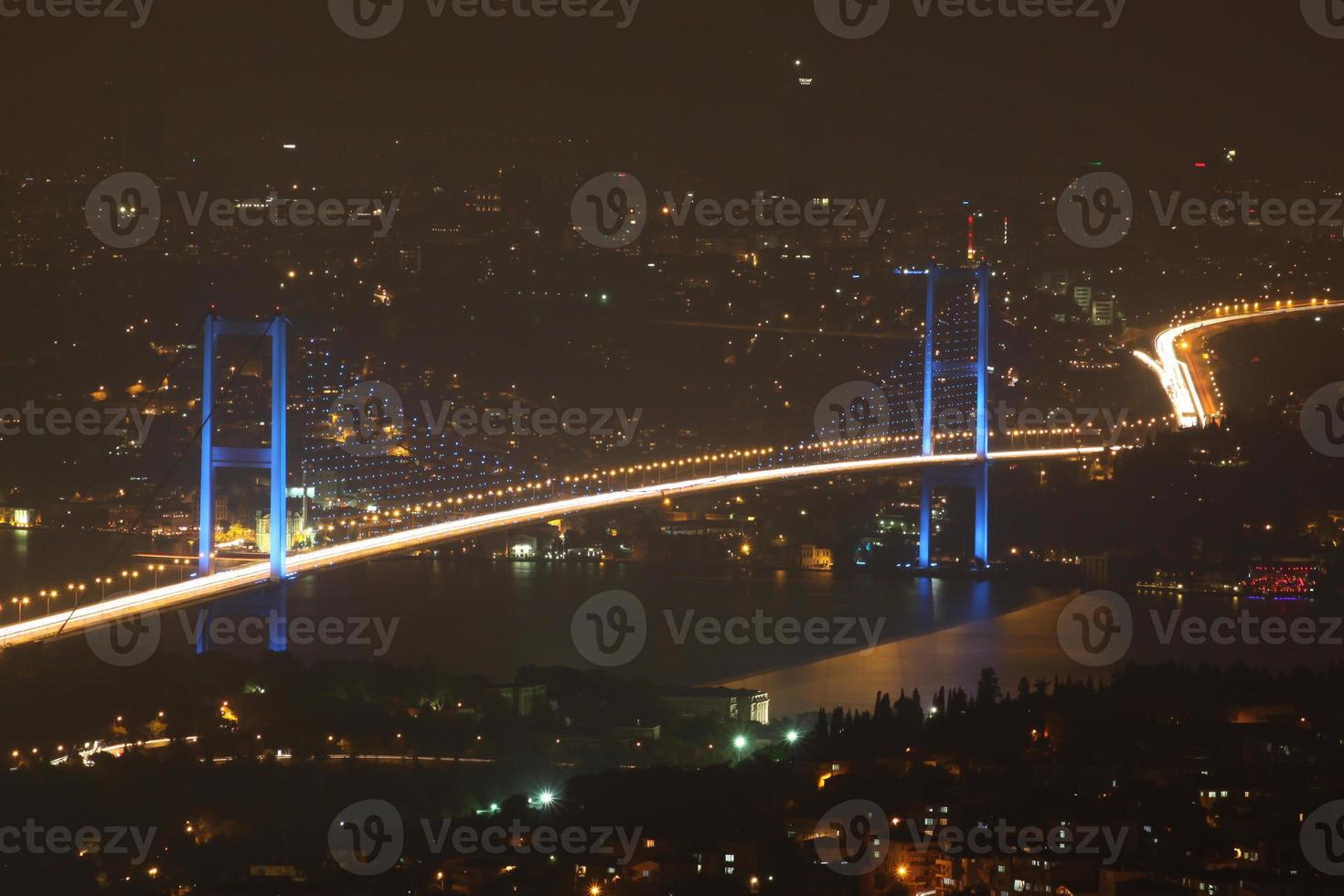 Bosporusbrücke in Istanbul foto