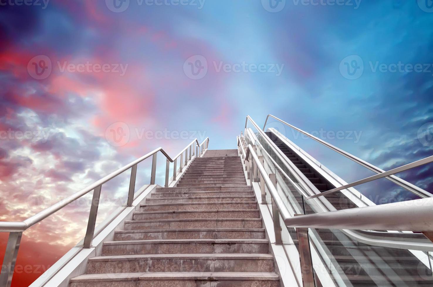 Rolltreppe zum Himmel foto