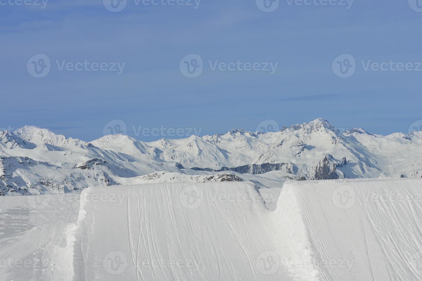 Blick auf die Berglandschaft foto