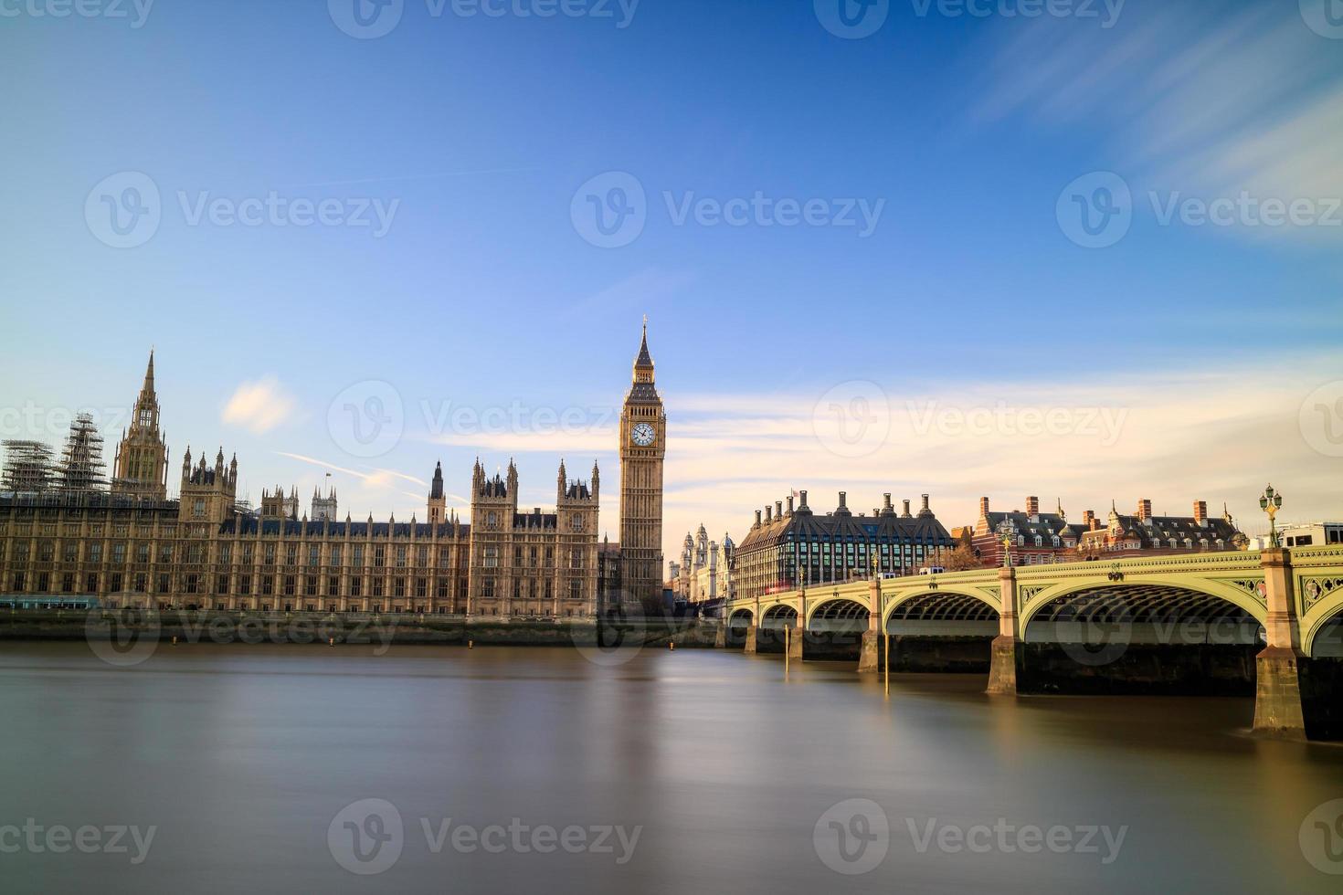 Big Ben und Parlamentsgebäude foto