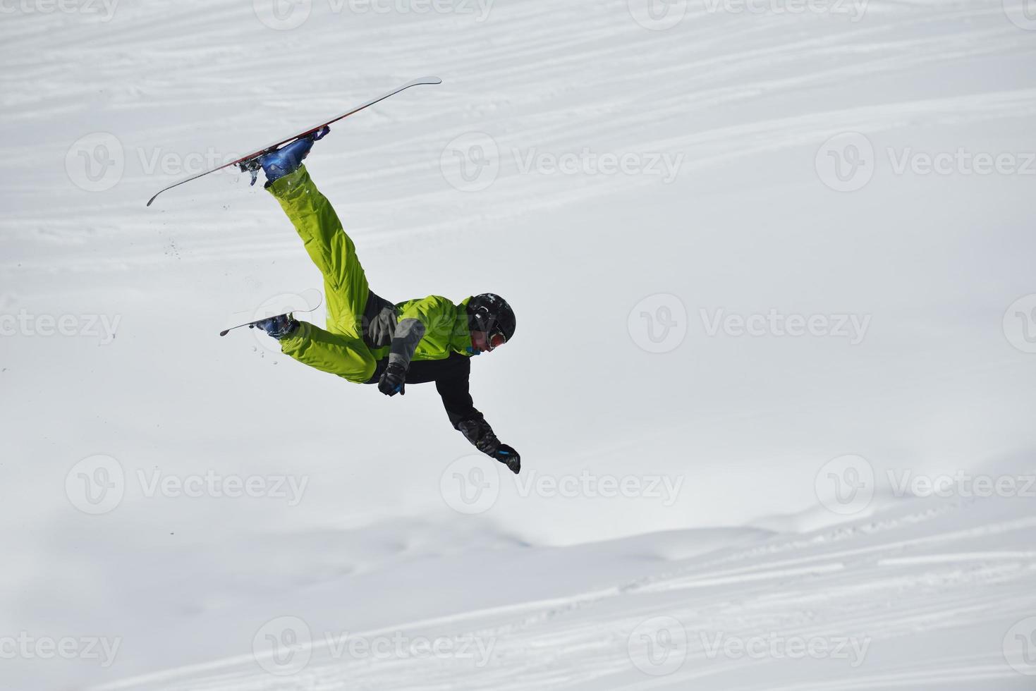 Skifahrer am Berg foto