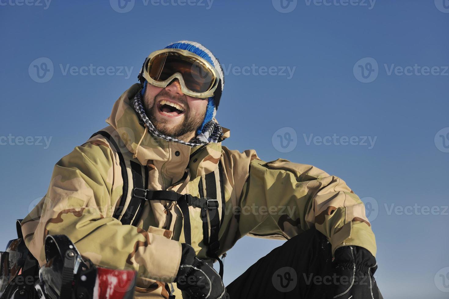 Skifahrer am Berg foto